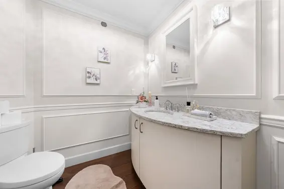1259 West Keith Road, North Vancouver For Sale - image 32