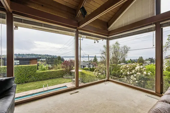 1092 Duchess Avenue, West Vancouver For Sale - image 2
