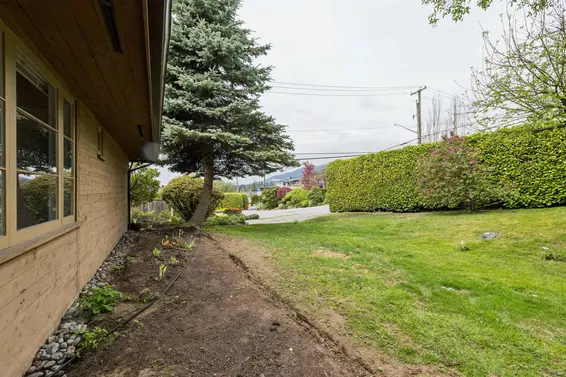 1092 Duchess Avenue, West Vancouver For Sale - image 34