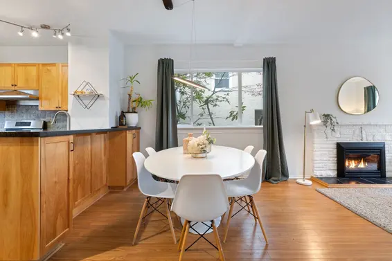 261 East 4th Street, North Vancouver For Sale - image 10