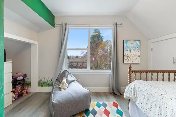 261 East 4th Street, North Vancouver For Sale - image 19