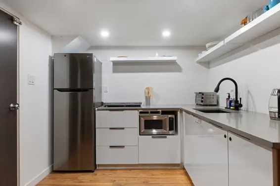 261 East 4th Street, North Vancouver For Sale - image 27