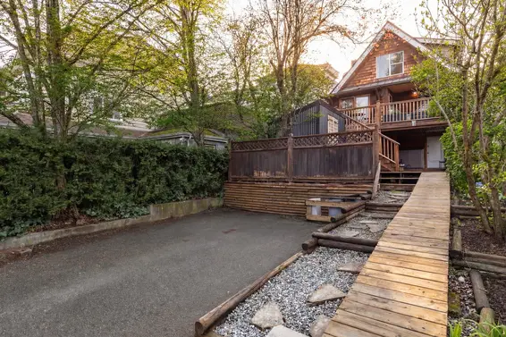 261 East 4th Street, North Vancouver For Sale - image 36