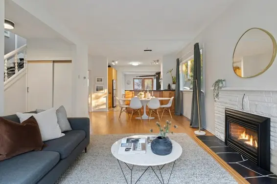 261 East 4th Street, North Vancouver For Sale - image 4