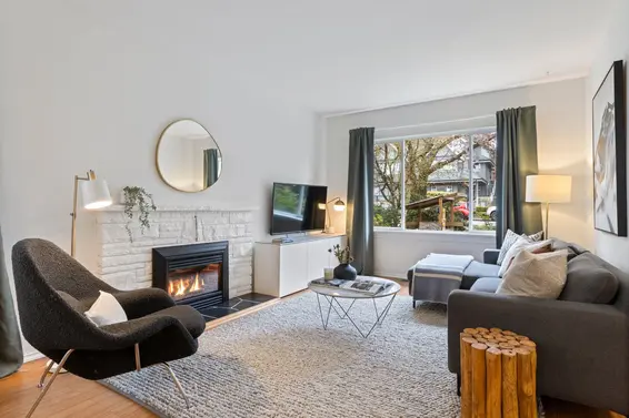 261 East 4th Street, North Vancouver For Sale - image 5