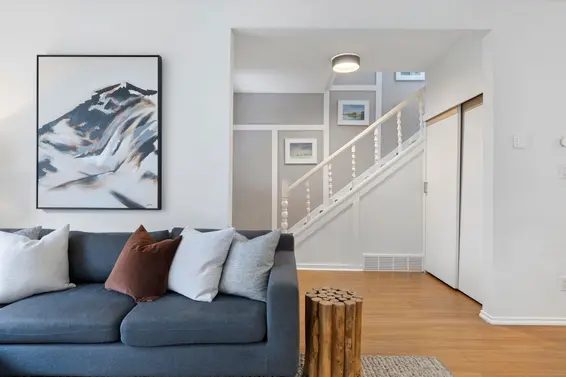 261 East 4th Street, North Vancouver For Sale - image 7