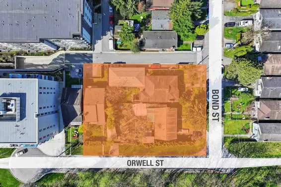 1583 Bond Street, North Vancouver