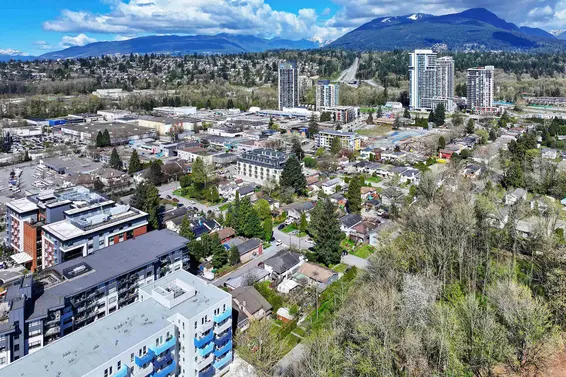 1583 Bond Street, North Vancouver For Sale - image 4