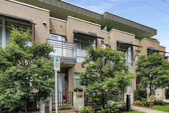 105 1591 Bowser Avenue, North Vancouver For Sale - image 20