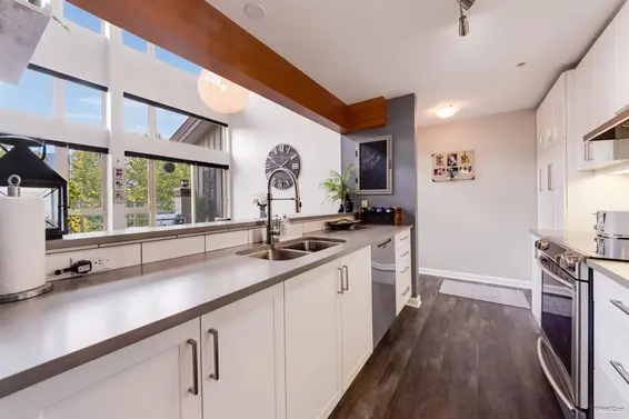 510 580 Raven Woods Drive, North Vancouver For Sale - image 12