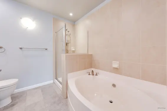 510 580 Raven Woods Drive, North Vancouver For Sale - image 23