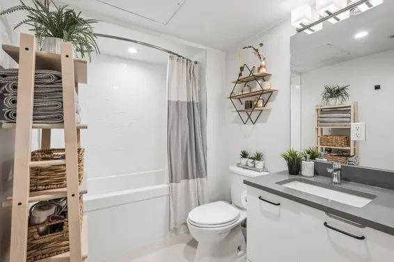 201 1519 Crown Street, North Vancouver For Sale - image 20