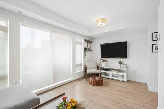 201 1519 Crown Street, North Vancouver For Sale - image 8