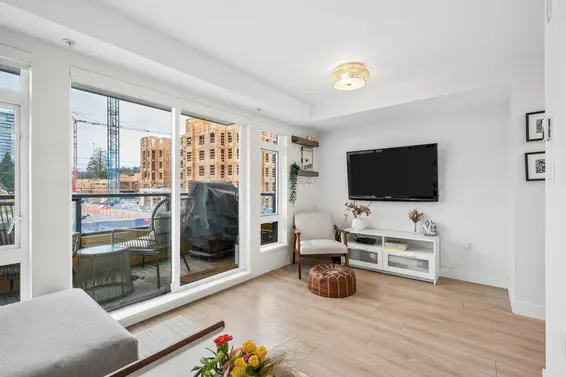 201 1519 Crown Street, North Vancouver For Sale - image 9