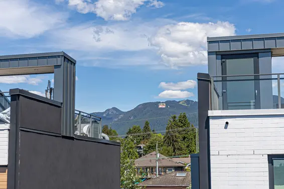 125 649 East 3rd Street, North Vancouver For Sale - image 34
