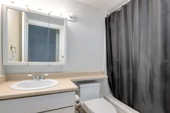 1212 2016 Fullerton Avenue, North Vancouver For Sale - image 10