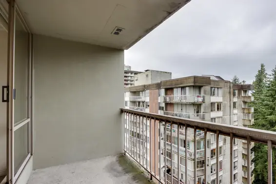 1212 2016 Fullerton Avenue, North Vancouver For Sale - image 11