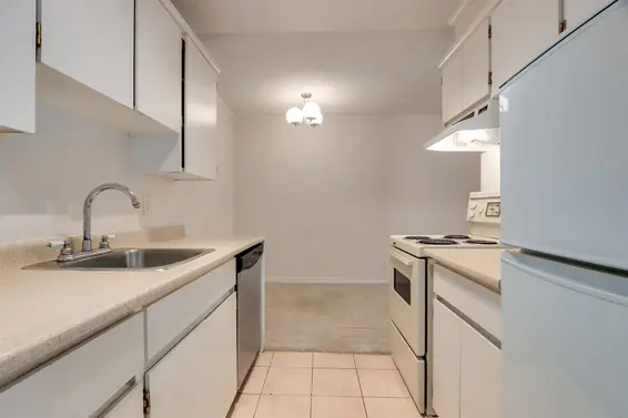 1212 2016 Fullerton Avenue, North Vancouver For Sale - image 7