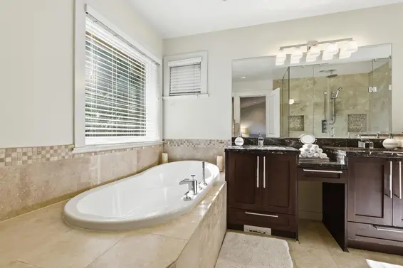 1017 Canyon Boulevard, North Vancouver For Sale - image 24