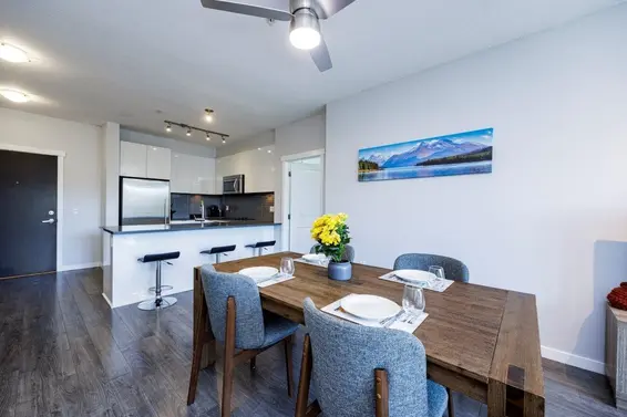 301 2665 Mountain Highway, North Vancouver For Sale - image 14