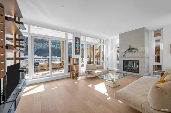 203 6697 Nelson Avenue, West Vancouver For Sale - image 1