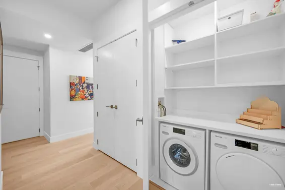 203 6697 Nelson Avenue, West Vancouver For Sale - image 17