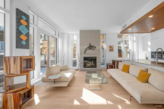 203 6697 Nelson Avenue, West Vancouver For Sale - image 2