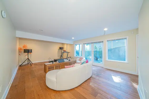 550 Keith Road, West Vancouver For Sale - image 27