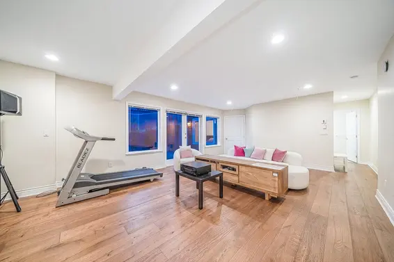 550 Keith Road, West Vancouver For Sale - image 28