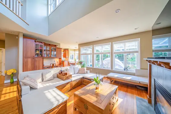 550 Keith Road, West Vancouver For Sale - image 8