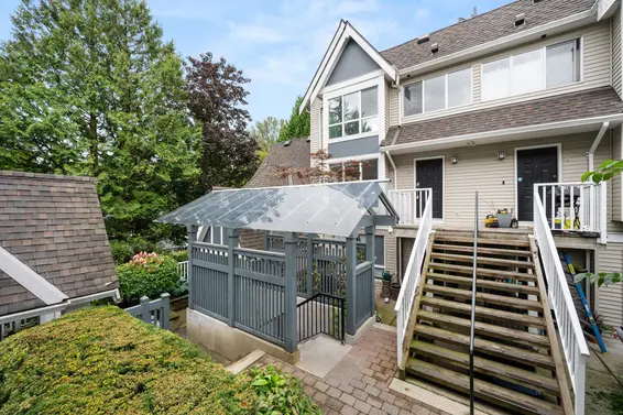 15 1005 Lynn Valley Road, North Vancouver For Sale - image 4