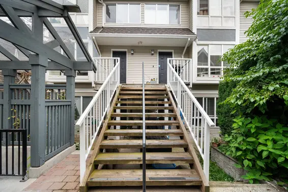 15 1005 Lynn Valley Road, North Vancouver For Sale - image 6