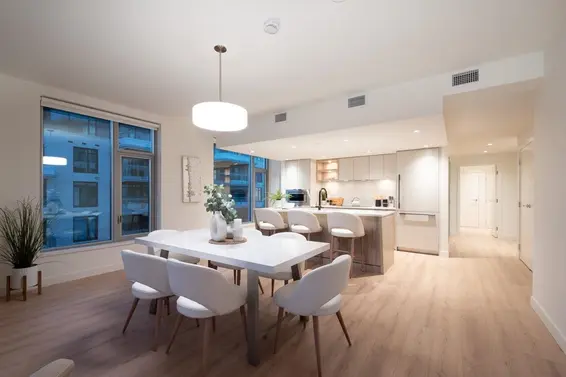 520 755 Harbourside Drive, North Vancouver For Sale - image 15