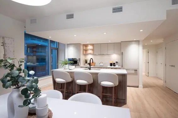 520 755 Harbourside Drive, North Vancouver For Sale - image 16