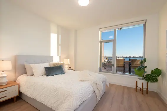 520 755 Harbourside Drive, North Vancouver For Sale - image 22