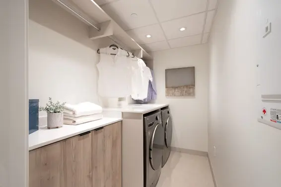 520 755 Harbourside Drive, North Vancouver For Sale - image 31