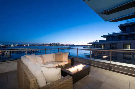 520 755 Harbourside Drive, North Vancouver For Sale - image 5