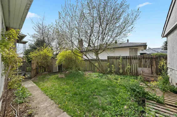 444 East 6th Street, North Vancouver For Sale - image 19