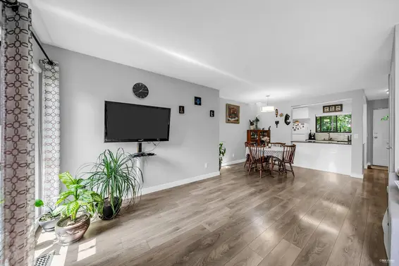 16 225 West 14th Street, North Vancouver For Sale - image 13