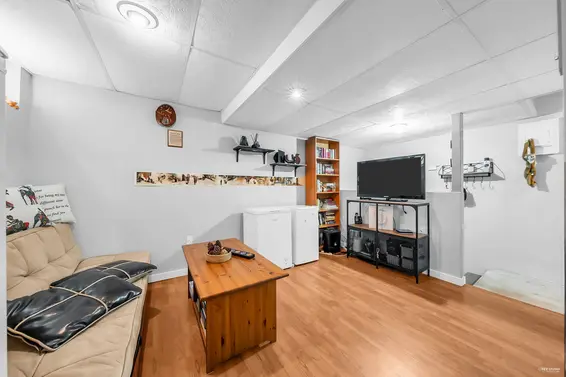 16 225 West 14th Street, North Vancouver For Sale - image 24
