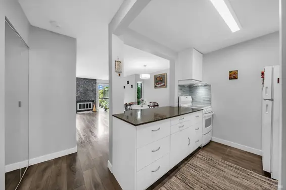 16 225 West 14th Street, North Vancouver For Sale - image 3