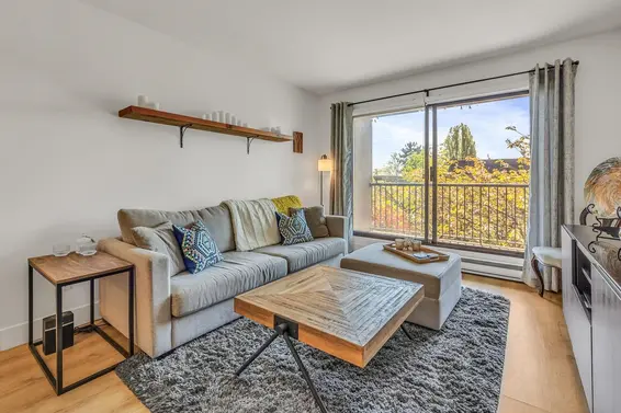 206 251 West 4th Street, North Vancouver For Sale - image 3