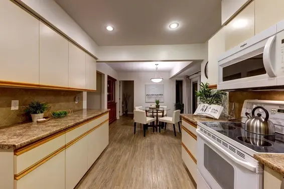 2693 Poplynn Drive, North Vancouver For Sale - image 18