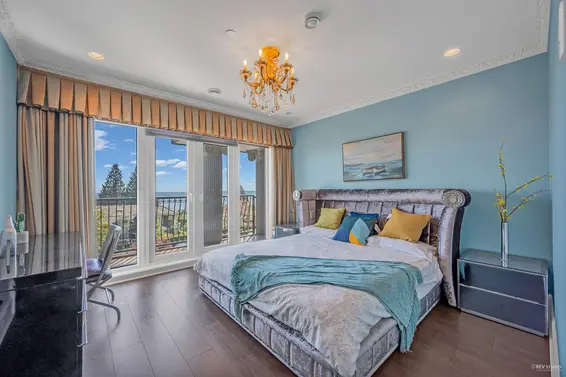 1195 Renton Place, West Vancouver For Sale - image 31