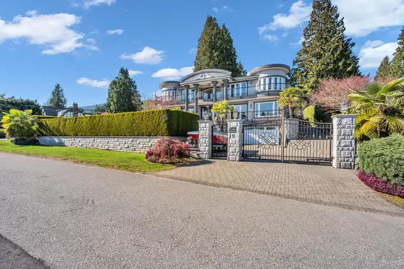 1195 Renton Place, West Vancouver For Sale - image 36
