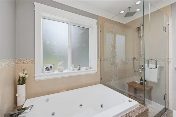 1152 Wellington Drive, North Vancouver For Sale - image 25