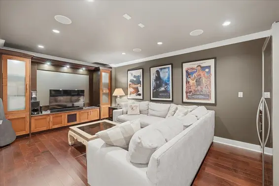 1152 Wellington Drive, North Vancouver For Sale - image 32