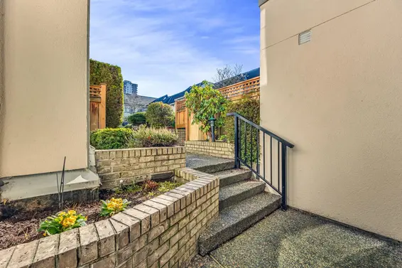 103 245 West 15th Street, North Vancouver For Sale - image 24