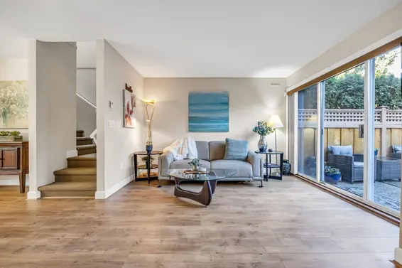 103 245 West 15th Street, North Vancouver For Sale - image 8