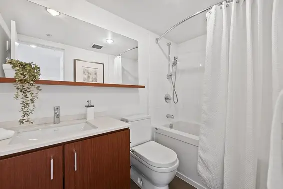 304 221 East 3rd Street, North Vancouver For Sale - image 20